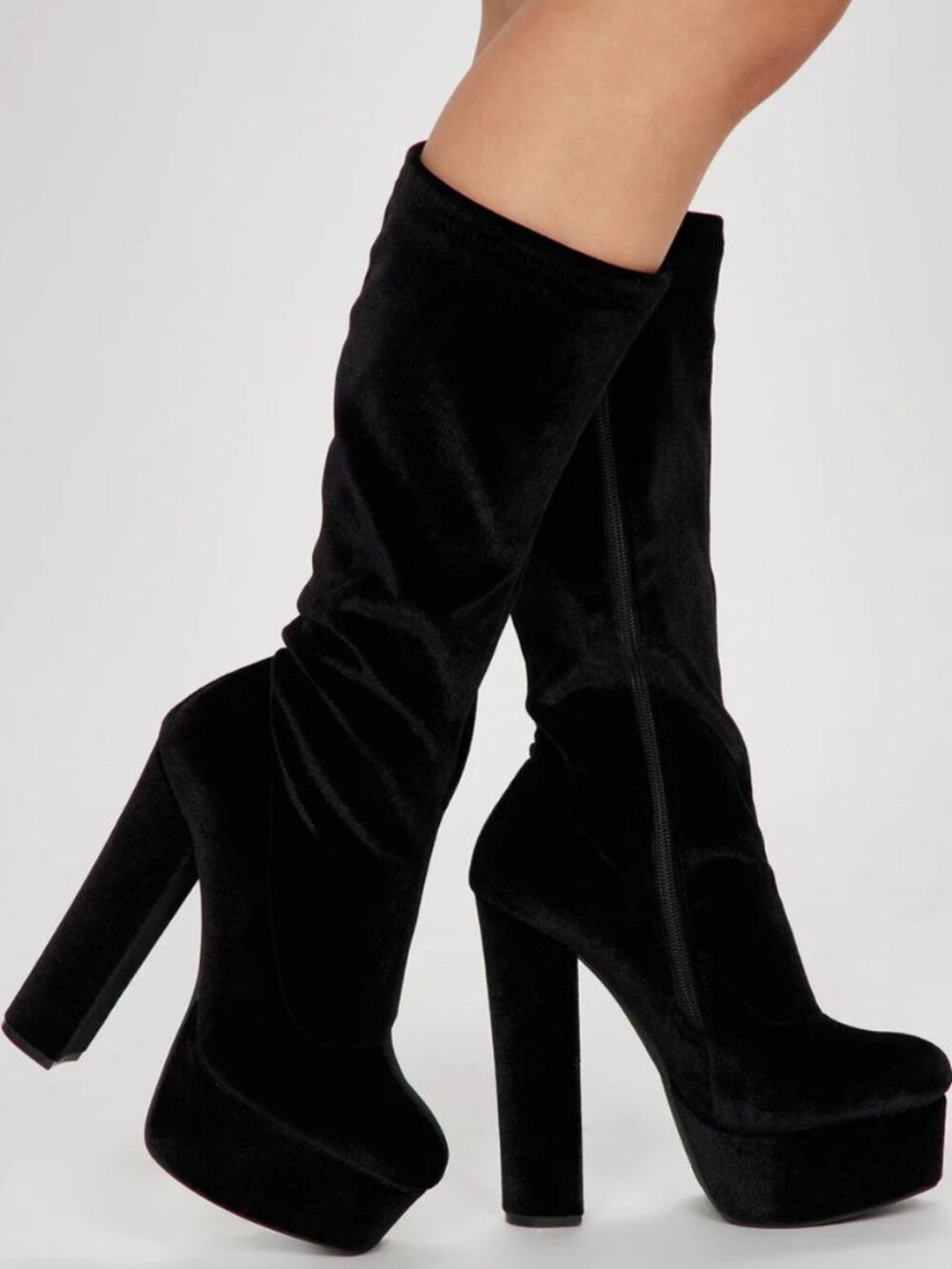 Fun Nights Knee High Heeled Boots - Black